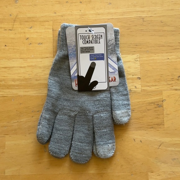 Touchscreen compatible light gray kids gloves - Picture 1 of 3